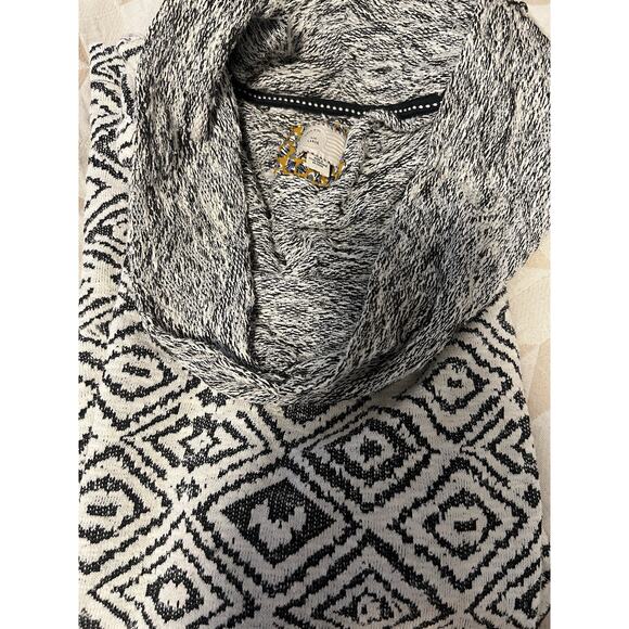 Anthropologie Postmark black white cowl neck long sleeve Konya tunic pockets L - Picture 8 of 8